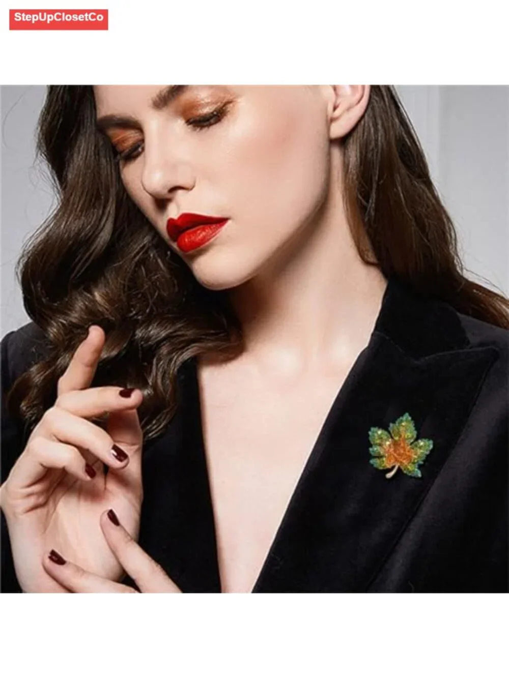Rhinestone Maple Leaf Brooch Pin Sparkling Crystal Lapel Pin for Women